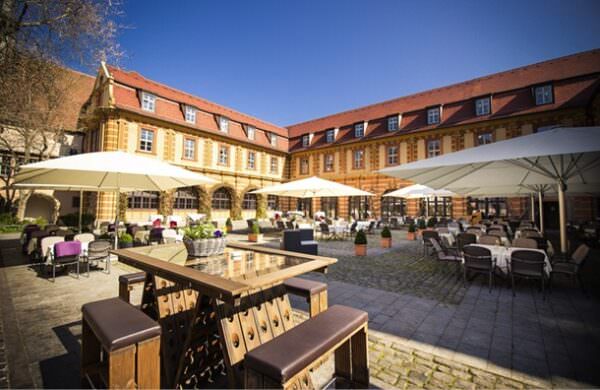 Quadratische Sonnenschirme