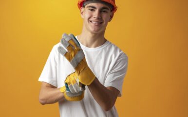 WEBA Service: Montage von Sonnenschirmen, Fahnenmasten, u.v.m