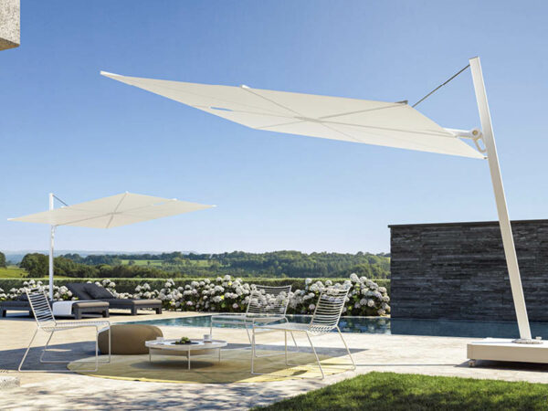 Design-Sonnenschirme direkt kaufen oder anfragen, Beispielbild Terrasse