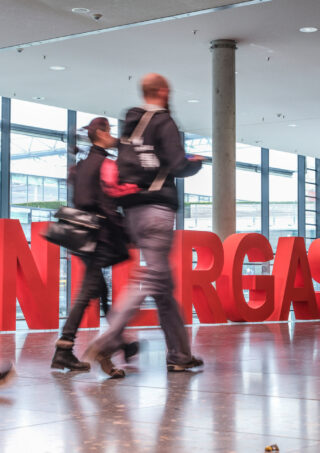 WEBA 2024 Home intergastra rote schrift