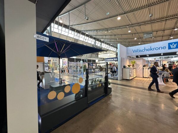 Messestand-WEBA-Sonnenschirme-3