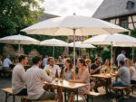 Gastronomie Sonnenschirm GFK 300 in Anwendung